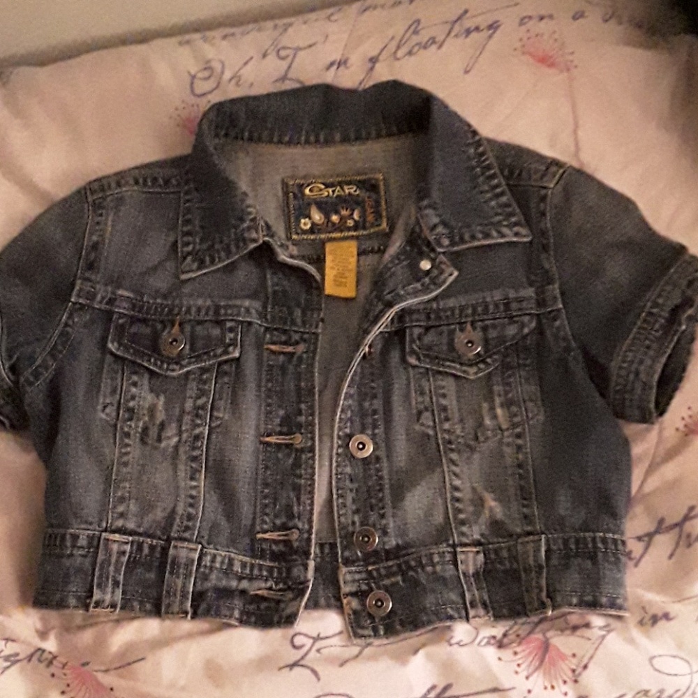 Short sleeve jean jacket